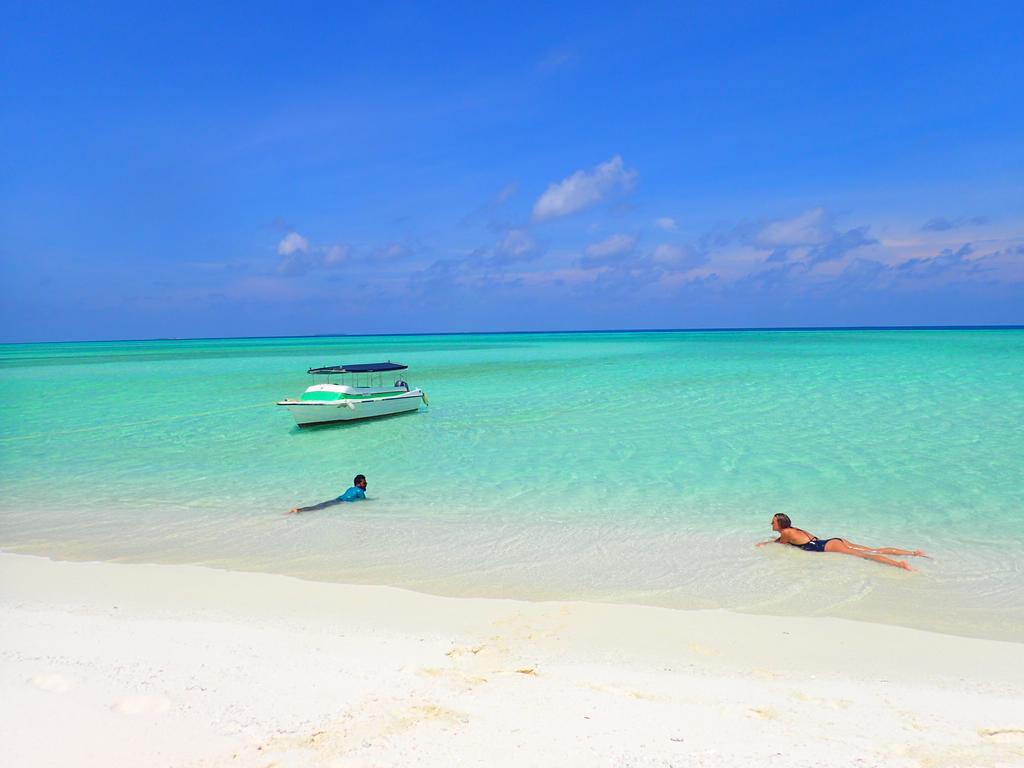 Chill Holidays Maldives Hotel Maamigili Exterior foto